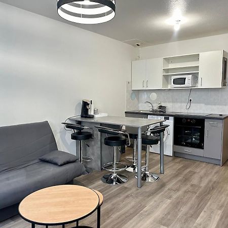 Appartement Calme Au Coeur De La Ville Lons-le-Saunier Exterior foto