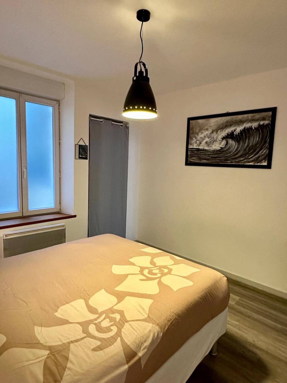 Appartement Calme Au Coeur De La Ville Lons-le-Saunier Exterior foto